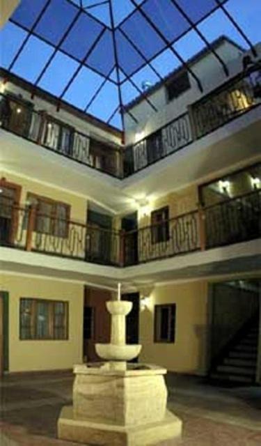 Hotel Cima Argentum Potosí Buitenkant foto