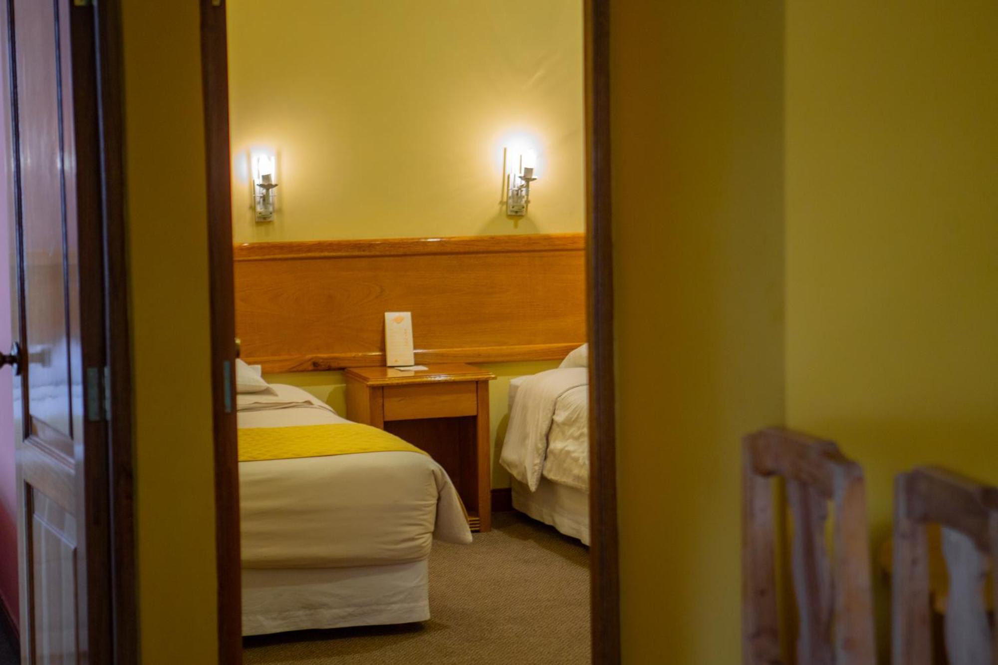 Hotel Cima Argentum Potosí Buitenkant foto