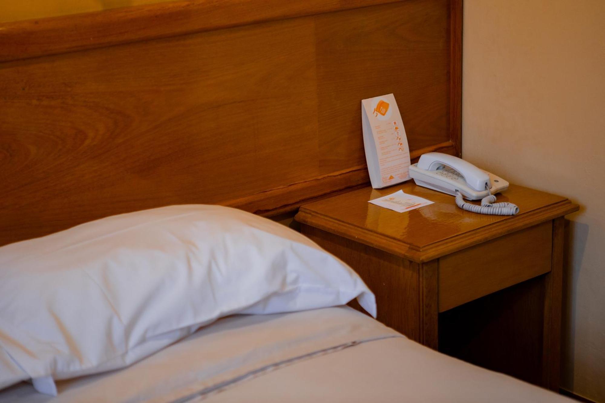 Hotel Cima Argentum Potosí Buitenkant foto
